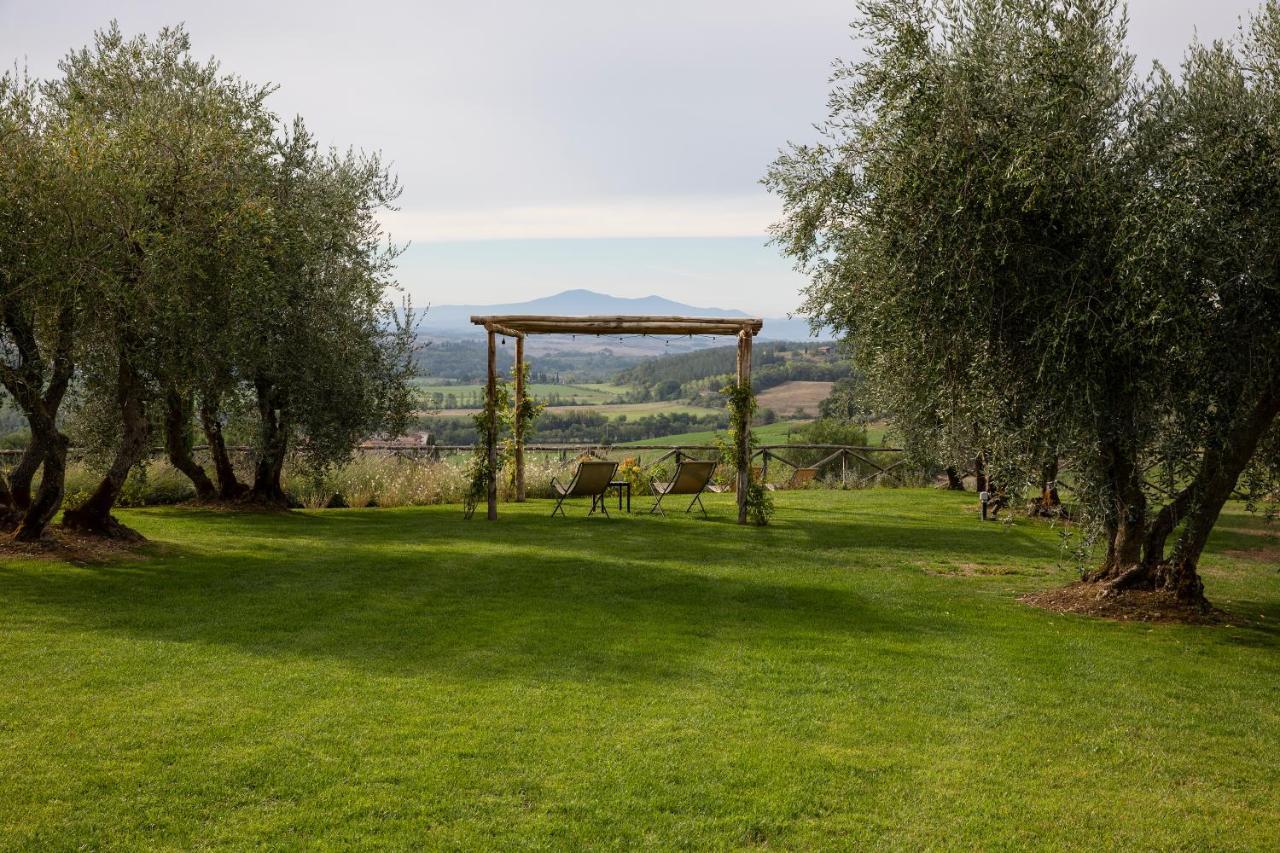 Borgo Argiano Villa คาสเตลนูโอโว เบราร์เดนกา ภายนอก รูปภาพ
