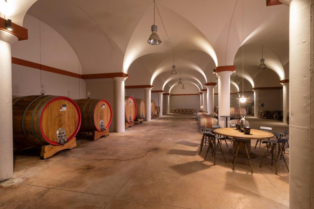 Borgo Argiano Villa คาสเตลนูโอโว เบราร์เดนกา ภายนอก รูปภาพ