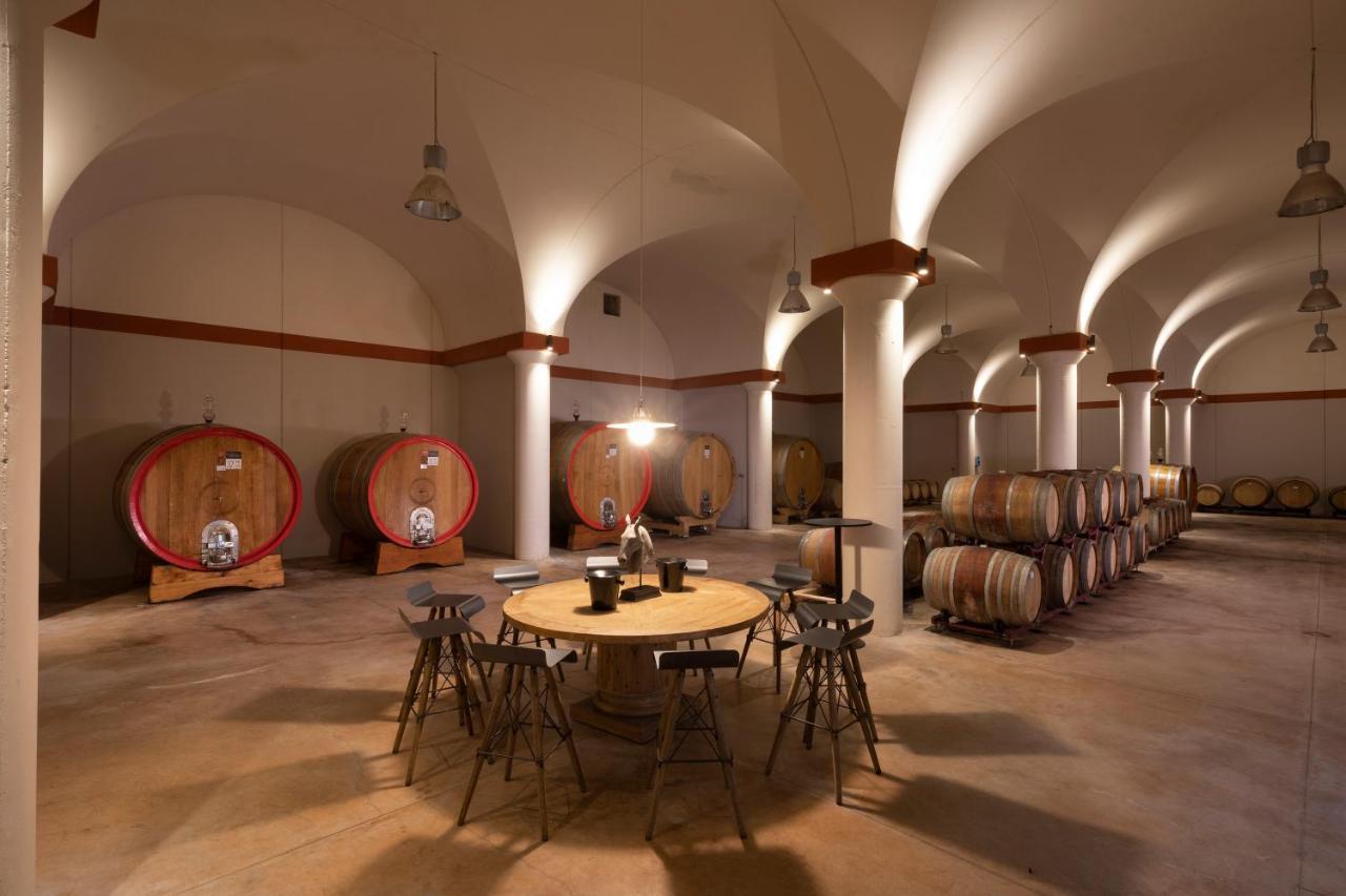 Borgo Argiano Villa คาสเตลนูโอโว เบราร์เดนกา ภายนอก รูปภาพ