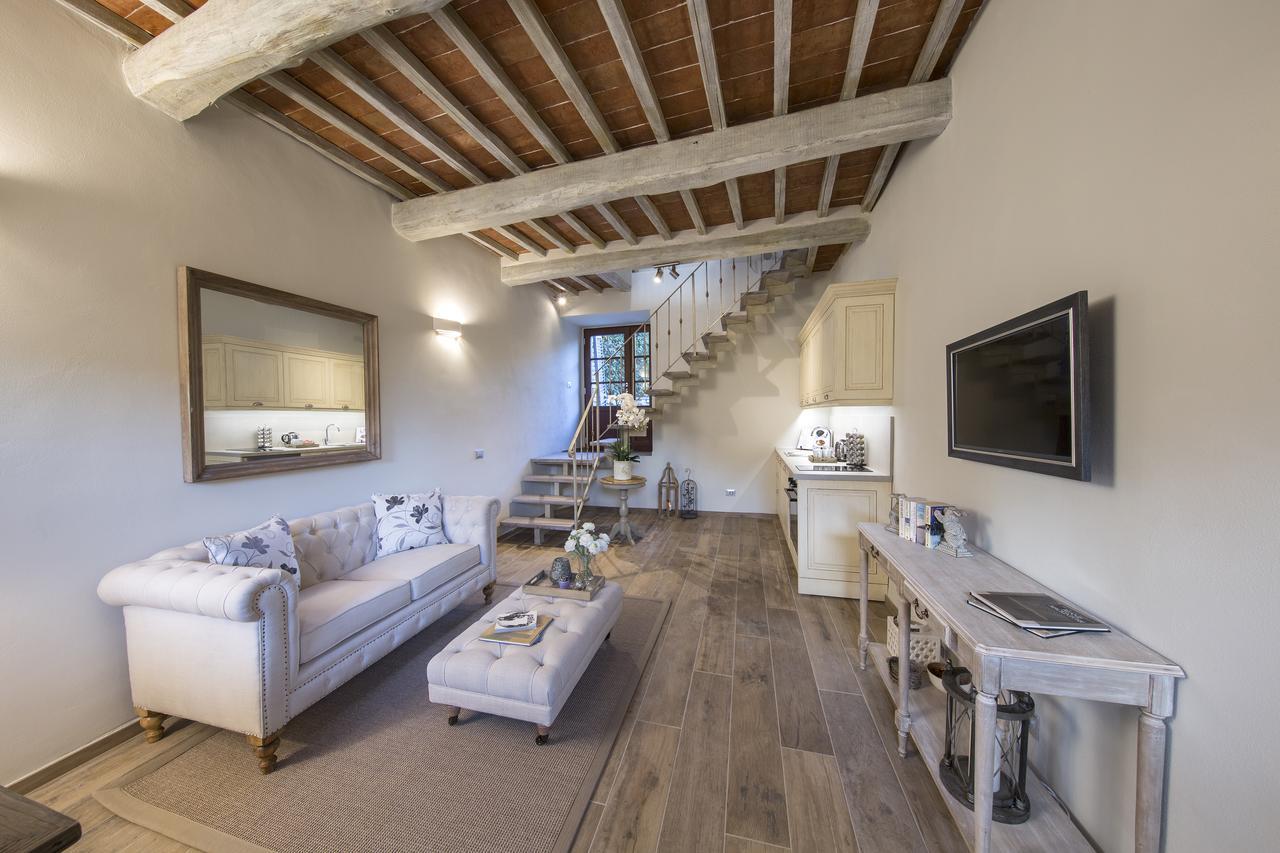 Borgo Argiano Villa คาสเตลนูโอโว เบราร์เดนกา ภายนอก รูปภาพ