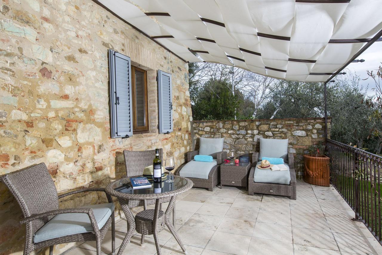 Borgo Argiano Villa คาสเตลนูโอโว เบราร์เดนกา ภายนอก รูปภาพ